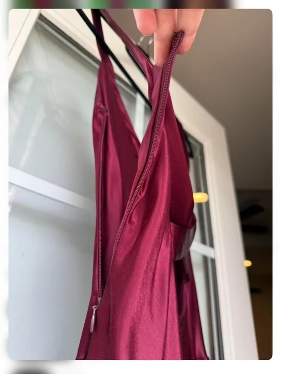 Vintage Y2K Maroon Red How to Lose a Guy in 10 Days Open Back Prom Dress Gown - Picture 4 of 6